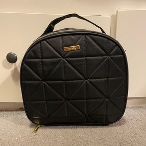 Black makeup/toiletries bag